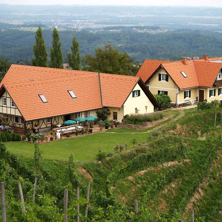 Weingut Albert, Familie Cramer Acomodação com café da manhã Kitzeck im Sausal Exterior foto